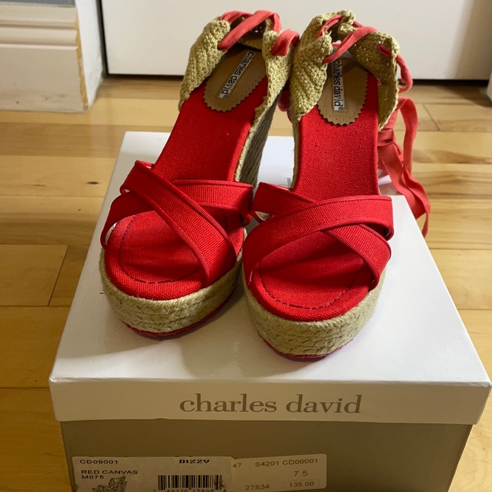 🎈Charles David Red “Dizzy” Espadrilles 7.5
